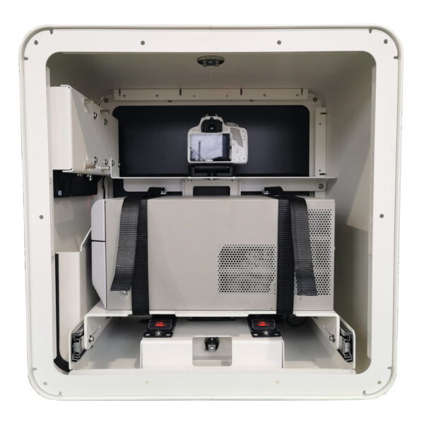 ONE – Image 4